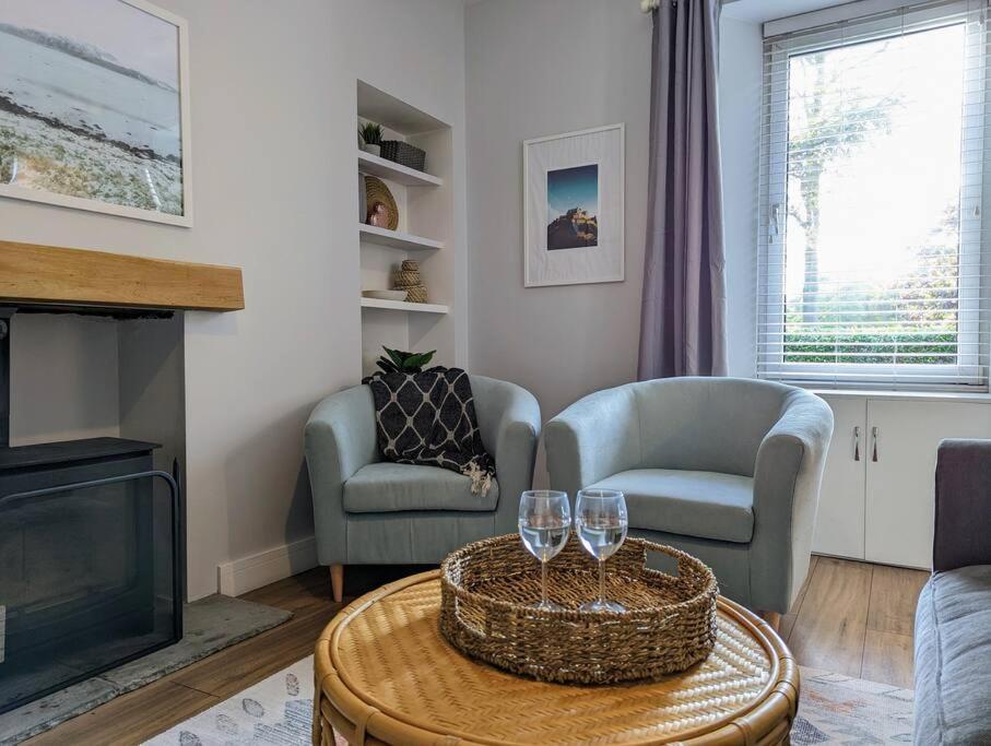 Parkview Cottage - Lovely Home With Cosy Fireplace คาร์นูสตี ภายนอก รูปภาพ